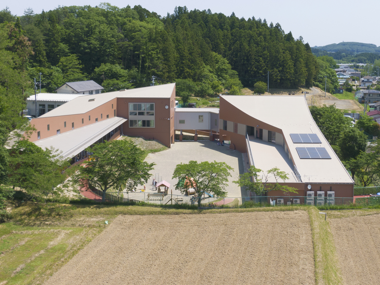 幼兒園環(huán)境設計的重要性體現(xiàn)在哪？